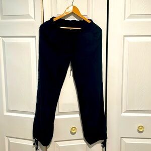 Body Glove black relax fit pants size small
